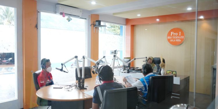 PLN UIW MMU Sosialisasi Penggunaan Listrik Aman Bagi Pelanggan Lewat Penyiaran Radio