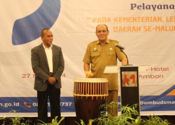 Plh Sekda Maluku Buka Sosialisasi Penilaian Kepatuhan Pelayanan Publik