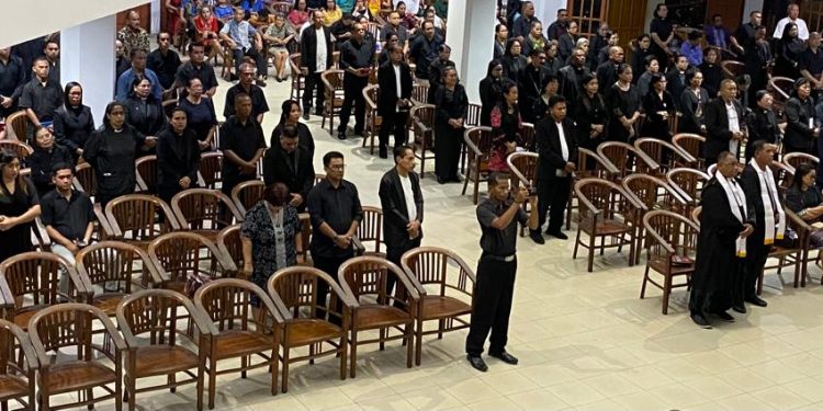 Ketua MPH Sinode GPM Lantik 152 Panitia Terpilih Sidang Sinode ke-39 Tahun 2025