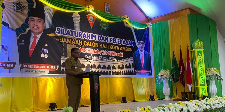 PJ Walikota Lepas 322 JCH Kota Ambon