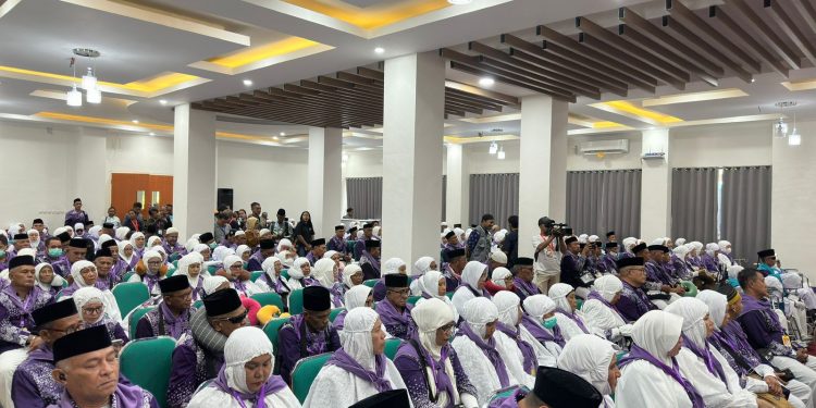 Kemenkumham Maluku Periksa Keimigrasian Bagi 447 Jamaah Haji Kloter 27