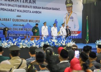 Dominggus Kaya Resmi Jabat Penjabat Walikota Ambon