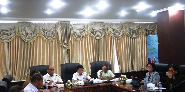 PJ Gubernur Maluku Gelar Pertemuan Bahas Urgensi Angka Inflasi