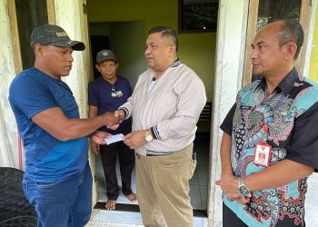 Sekkot Ambon Serahkan Santunan Kepada Keluarga Almarhum Abdul Karim Sangadji