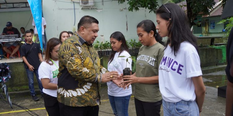 Pemkot Ambon Berikan Apresiasi Kepada AMGPM Cabang Ebenhaezer Atas Gelaran Expo 2024