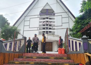 Ratusan Personel Polda Maluku Gelar Bakti Religi di Lima Rumah Ibadah di Ambon