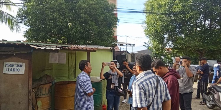 Lakukan Sidak Minyak Tanah, Ini Kata Pemkot Ambon Kepada Pangkalan dan Warga