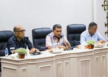 Pastikan Tapping Box Aktif, Pemkot Ambon Lakukan Pertemuan Dengan Pelaku Usaha