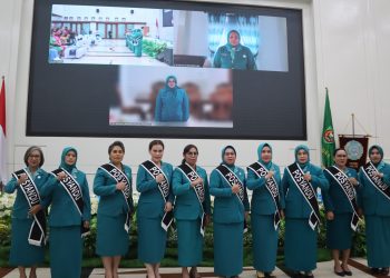PJ Ketua TP-PKK Maluku Lantik Pembina Posyandu Kabupaten Kota se-Maluku