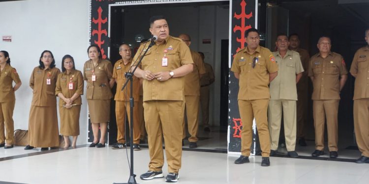 Pemkot Ambon Bakal Bayar Gaji ke-13 Tenaga Kontrak dan Honorer 