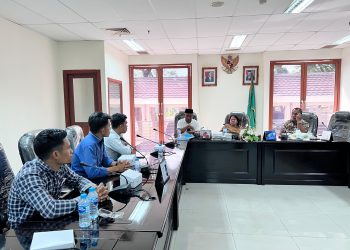 Tindaklanjuti Aspirasi Mahasiswa Aliansi Paguyuban Bursel, DPRD RDP Bersama PLN