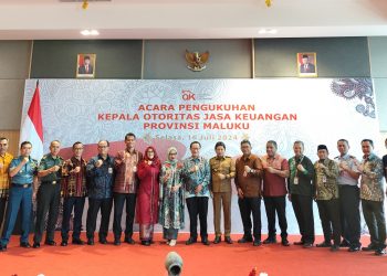 PJ Gubernur Maluku Kukuhkan Kepala OJK