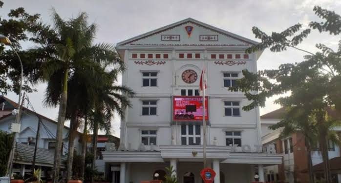 PJ Walikota Lantik 10 PPTP Eselon II Lingkup Pemkot Ambon