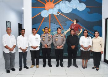 Kapolda Silahturami Bersama Tokoh-tokoh Agama di Maluku