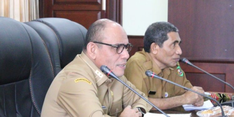 Pemprov Maluku Gelar Rapat Untuk Penertiban PKL di Pasar Mardika