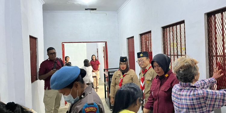 LPP Ambon Lakukan Pengeledahan Serta Tes Urin Bagi Warga Binaan