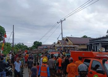 PLN UP3 Ternate Gerak Cepat Pulihkan Sistem Kelistrikan di Kelurahan Rua