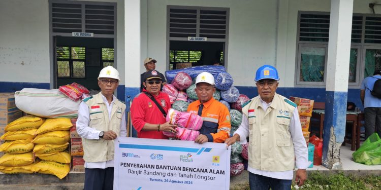 PLN UIW MMU Salurkan Bantuan Kemanusiaan Bagi Warga Korban Banjir di Ternate
