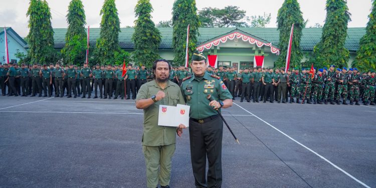Anggota Deninteldam XV/Pattimura Dapat Apresiasi Dari Pangdam Atas Aksi Heroiknya