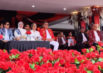 Meski Diguyur Hujan, Upacara HUT ke-449 Kota Ambon Berjalan Lancar dan Khidmat