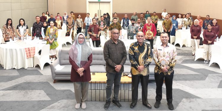 Plh Sekda Maluku Buka Bimtek Pendataan Enam Bidang SPM Provinsi