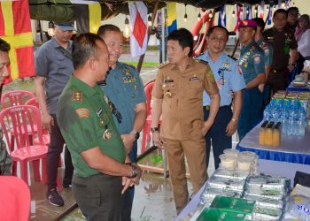 Songsong HUT ke-79, TNI di Maluku Gelar Pasar Rakyat