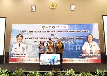 PJ Gubernur Maluku Buka Rapat TPPS dan Riview Kinerja Program Bangga Kencana