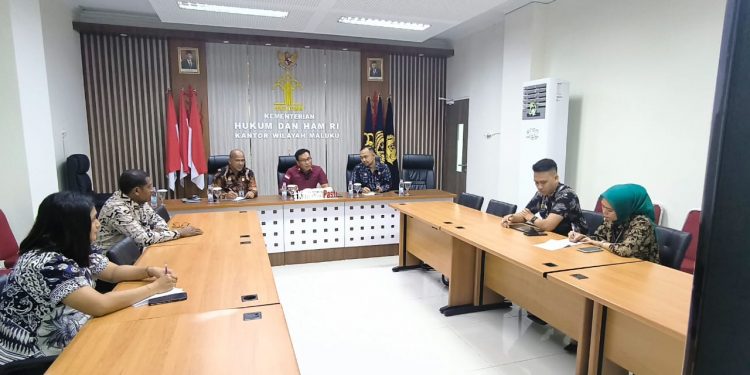 Sekjen Kemenkumhan Perkenalkan Tiga Konsep Kepada Jajarannya