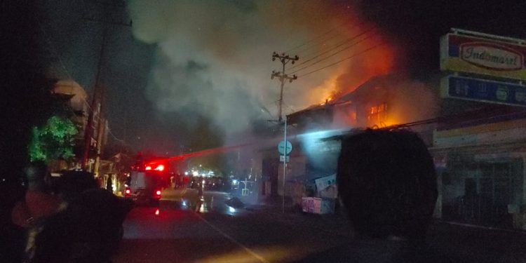 Rumah Warga Hative Kecil Terbakar, Diduga Korsleting