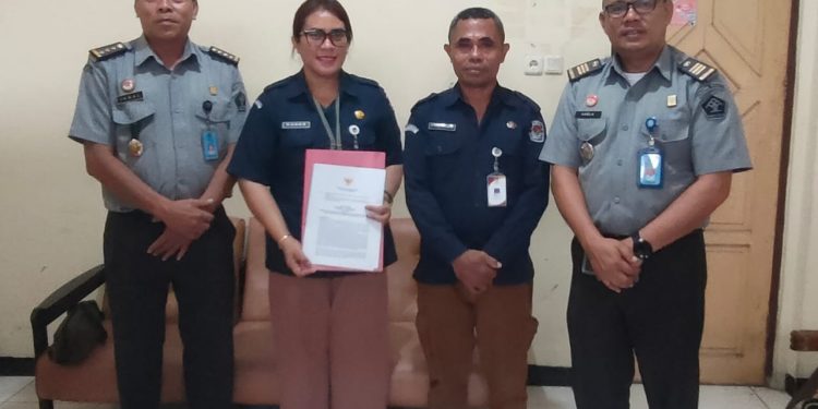 Sukseskan Pilkada Serentak, Kumham Maluku dan KPU Bahas SE Menteri HAM