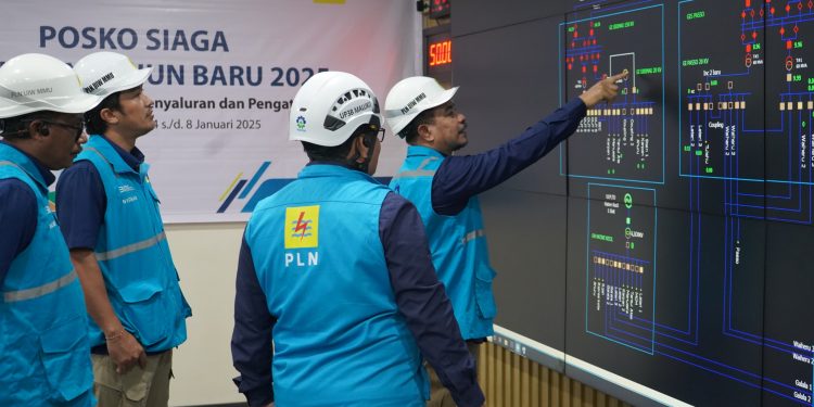 Kunjungi Titik Siaga Nataru, GM PLN UIW MMU Komitmen Listrik Aman, Andal dan Berkualitas