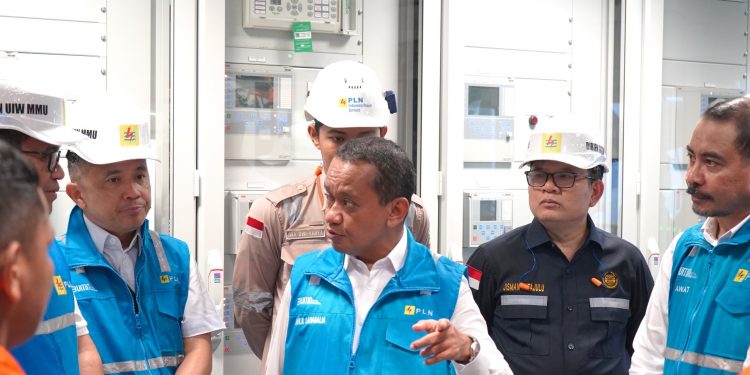 Menteri ESDM Sambangi PLTMG BMPP Nusantara 1 Waai