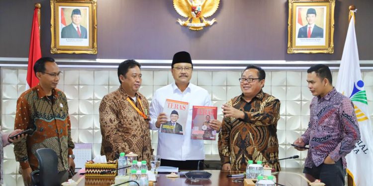 Pengurus SMSI Gelar Audiensi dengan Mensos Saifullah Yusuf