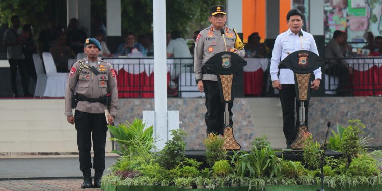 Jelang Nataru, Polda Maluku Gelar Pasukan Operasi Lilin Salawaku 2024