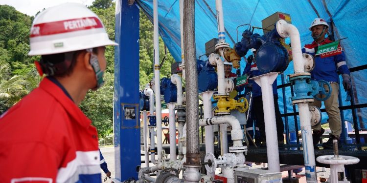 Pertamina Patra Niaga Regional Malpa Pastikan Kehandalan Operasional Fuel Terminal Kaimana Melalui “Management Walkthrough”