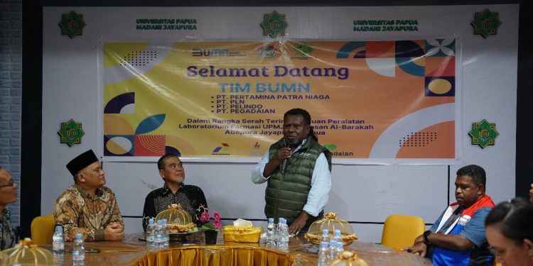 PT Pertamina (Persero) Berikan Bantuan Sarana dan Prasarana Laboratorium Farmasi ke Yayasan Al-Barakah Abepura
