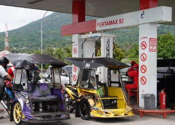 Jelang Bulan Ramadan, Komisaris Utama Pertamina Patra Niaga Tinjau Langsung Keamanan Pasokan BBM Dan LPG di Maluku Utara