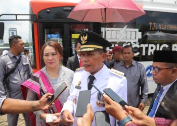 Setelah Dilantik Sebagai Walikota dan Wawali, Wattimena dan Toisutta Ajak Warga Bersama Bangun Ambon