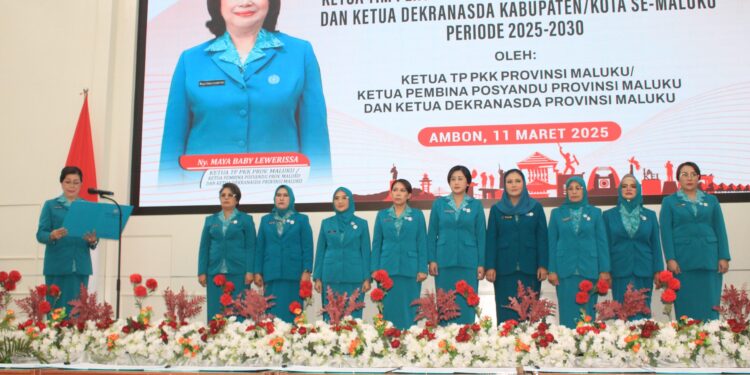 Ketua TP-PKK Maluku Lantik TP-PKK Sembilan Kabupaten Kota