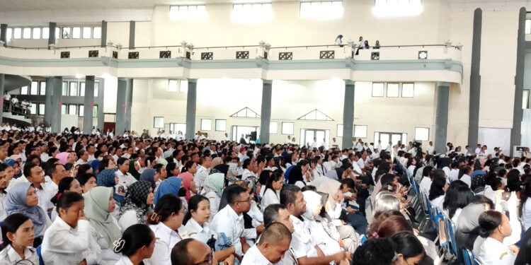 Gubernur Maluku Berikan Arahan Kepada ASN dan Non ASN Pemprov, Minta Percepatan Pembangunan