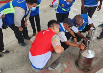Sinergi Bersama Dinas Perdagangan Kota Sorong, Pertamina Gelar Sidak ke SPBU Pastikan Kualitas BBM