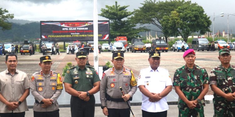 Wagub Maluku Ikuti Apel Gelar Pasukan Operasi Ketupat Salawaku 2025