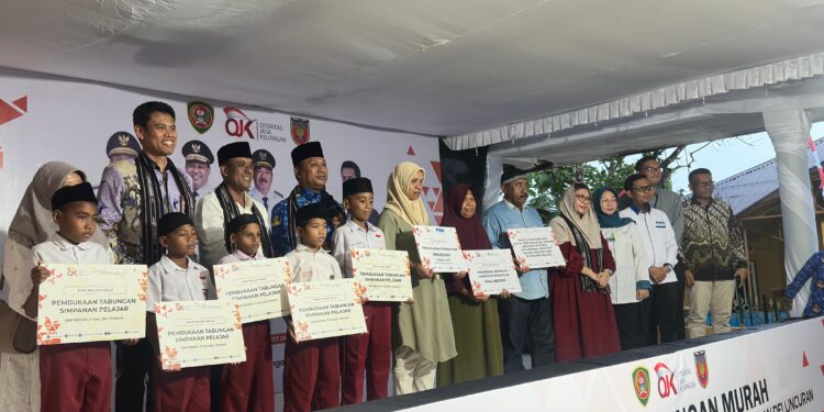 OJK Maluku Luncurkan Program Desaku Cakap Keuangan di Negeri Tial