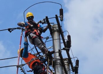 Gerak Cepat PLN KP Manipa Atasi Gangguan Kelistrikan