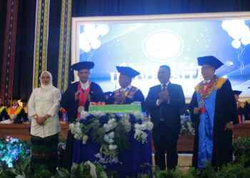 Wagub Maluku Hadiri Dies Natalis ke-62 dan Wisuda Unpatti, Tekankan Pentingnya SDM Unggul