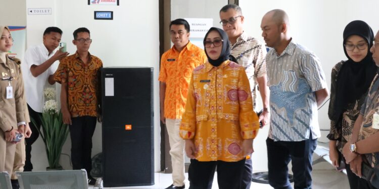 Wawali Kembali Sidak Beberapa Instansi OPD Luar Balai Kota Ambon