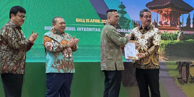 Gubernur Maluku Instruksikan Perangkat Daerah Dukung Pelaksanaan Pemeriksaan LKPD BPK