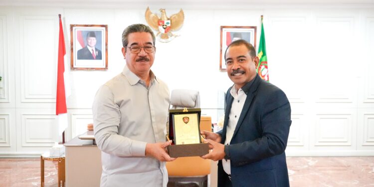 Audiensi PLN UIW MMU dan Gubernur Maluku Bahas Akselerasi Listrik untuk Pembangunan Daerah