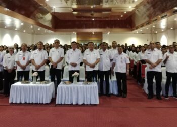 Jelang Pengangkatan, Walikota Ambon Lakukan Pertemuan dengan 941 CPNS