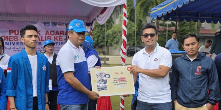 Telkomsel Salurkan Bantuan Dana Pendidikan bagi Mahasiswa Berprestasi Unpatti